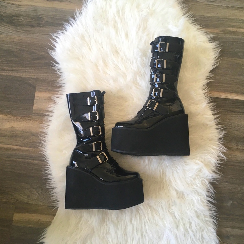 Demonia Swing Goth Boots 7.5